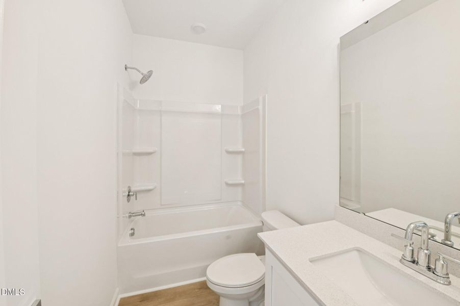 33-web-or-mls-Quarry Rd-0306-033