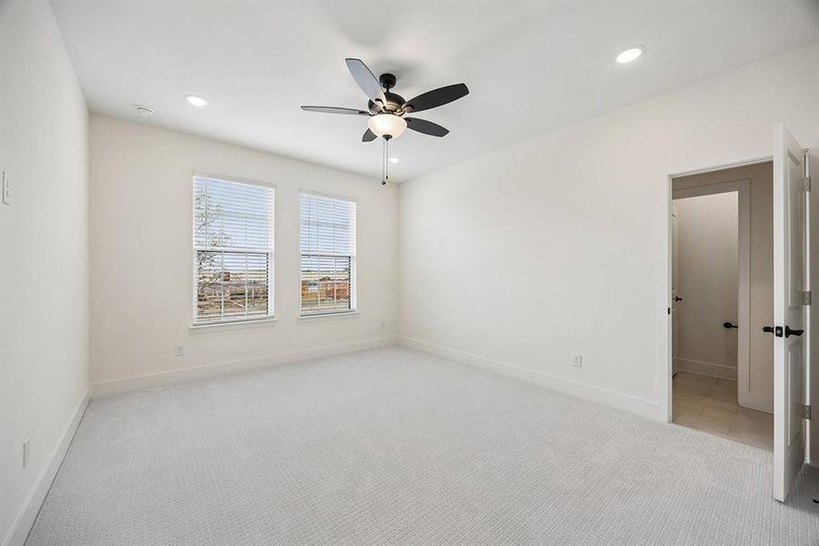 Spacious, unfurnished interior of a new home in Fields - East Village, Frisco (Image 24).