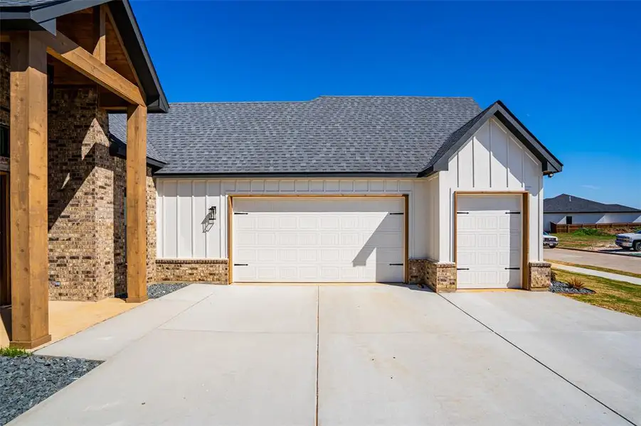 Exterior details and patio area of a home in , Fort Worth (Image 22).