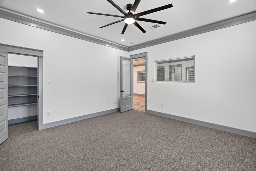 Spacious, unfurnished interior of a new home in , Humble (Image 31). Spacious, unfurnished interior of a new home in , Humble (Image 31).