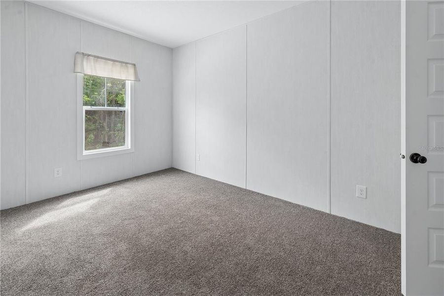 Spacious, unfurnished interior of a new home in , Starke (Image 28).