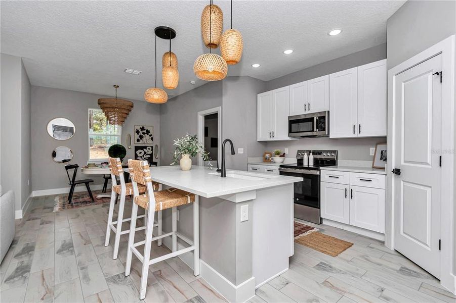 Model Home. Pictures of actual home coming soon.