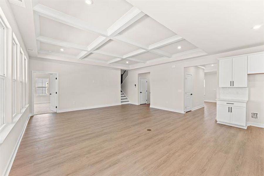 Spacious, unfurnished interior of a new home in Indigo Bay, Myrtle Beach (Image 13).