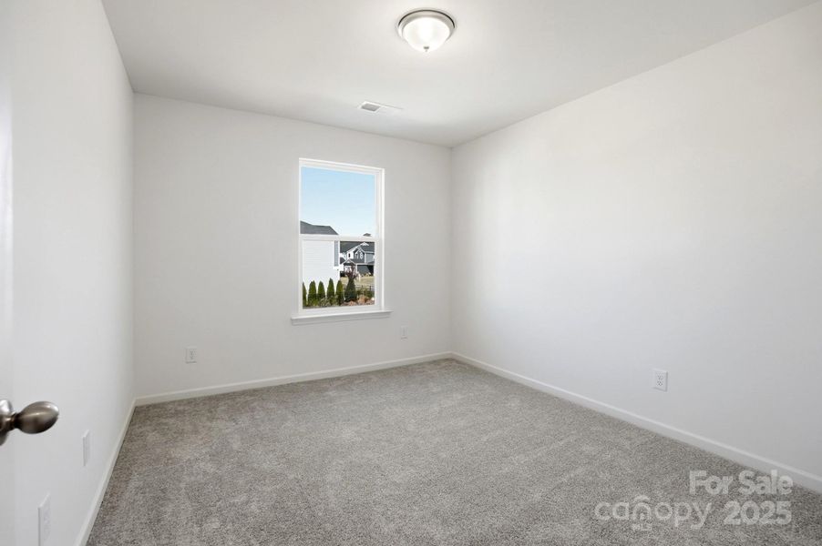 Spacious, unfurnished interior of a new home in Bellina, York (Image 21).