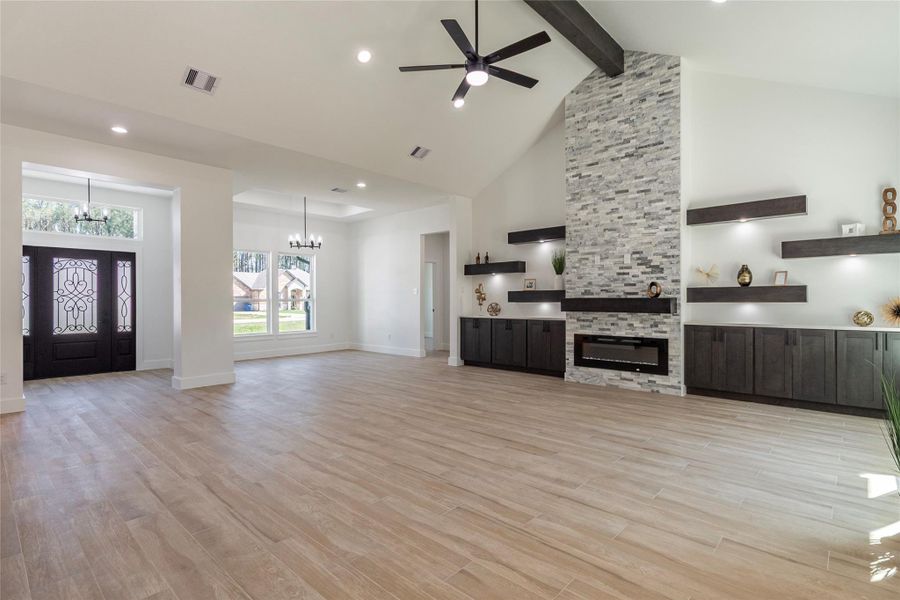 Spacious, unfurnished interior of a new home in , Dayton (Image 23).