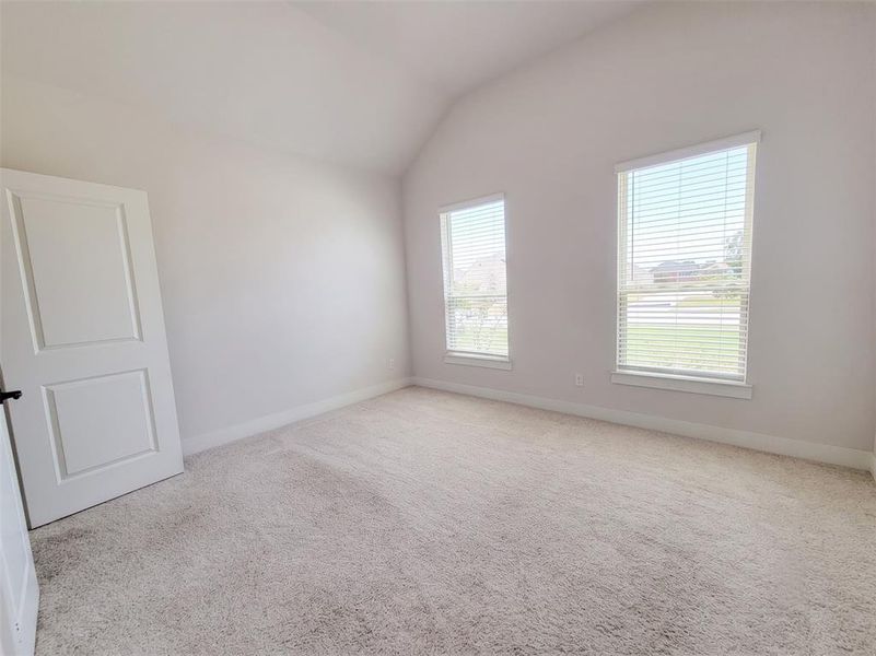 Spacious, unfurnished interior of a new home in , Midlothian (Image 16).