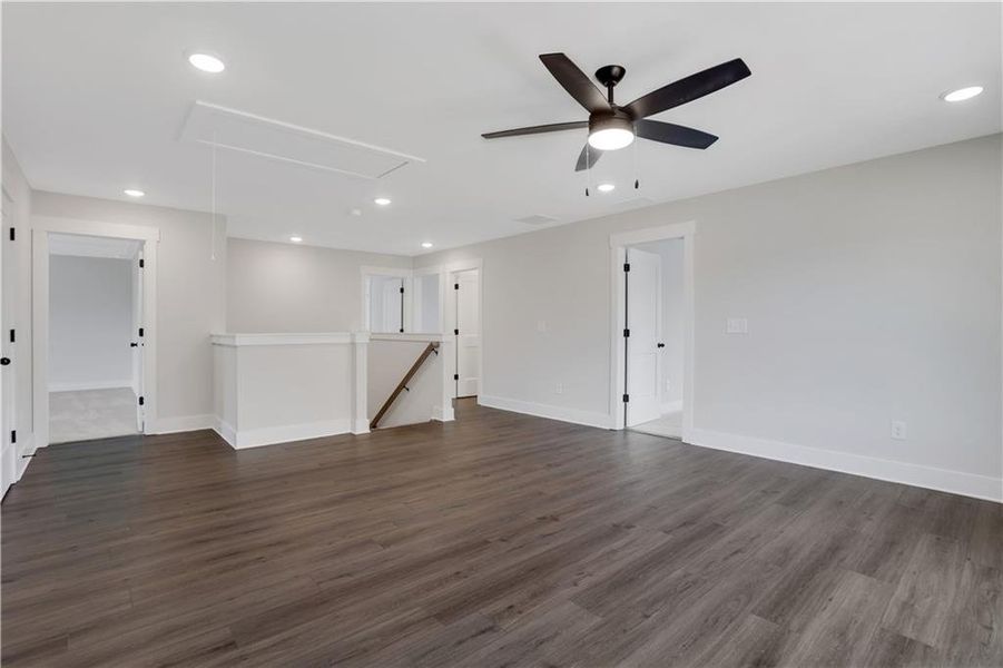 Spacious, unfurnished interior of a new home in Twin Lakes, Hoschton (Image 37). Spacious, unfurnished interior of a new home in Twin Lakes, Hoschton (Image 37).