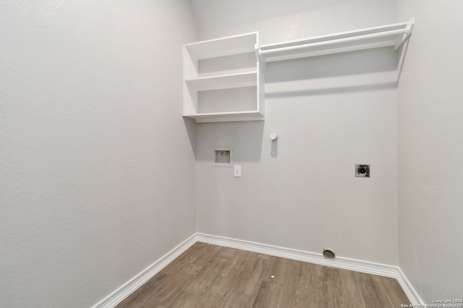 Spacious, unfurnished interior of a new home in , San Antonio (Image 20). Spacious, unfurnished interior of a new home in , San Antonio (Image 20).