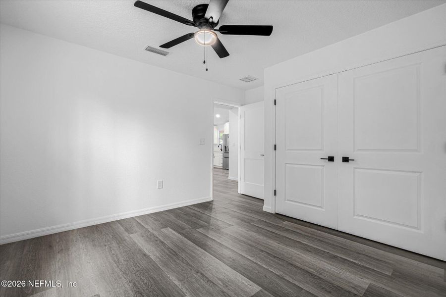 Spacious, unfurnished interior of a new home in , Satsuma (Image 26).