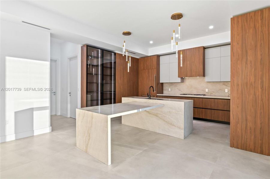 Furnished interior view inside a new home in , Cape Coral (Image 12).
