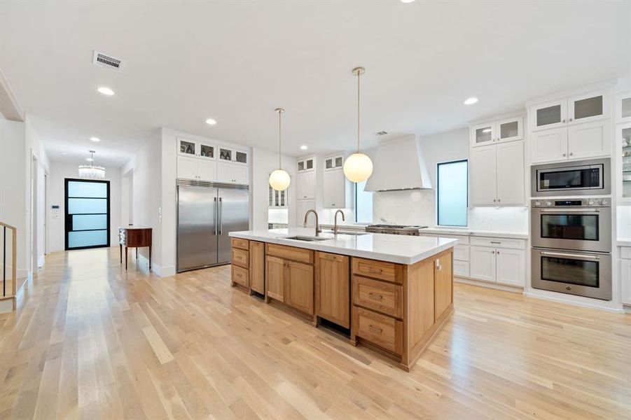 Furnished interior view inside a new home in , Dallas (Image 7). Furnished interior view inside a new home in , Dallas (Image 7).