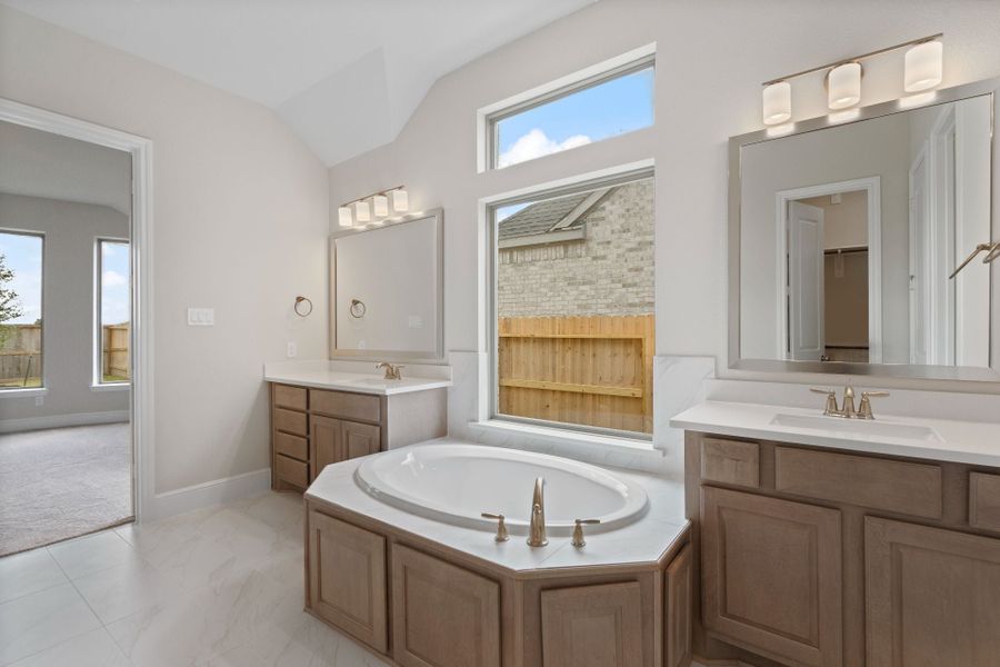 Meadowlakes New Home in Manvel, TX.  - Slide 27