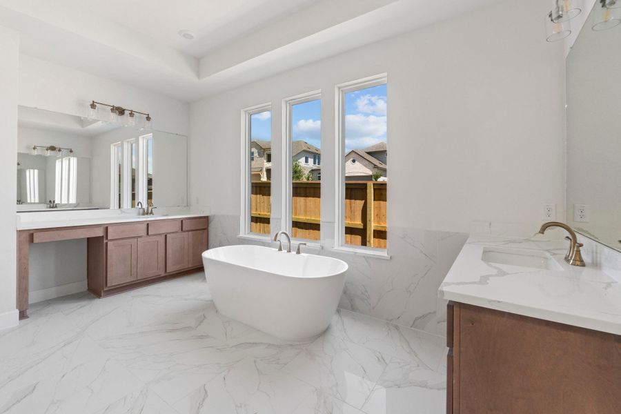 Furnished interior view inside a new home in Nolina, Georgetown (Image 8).