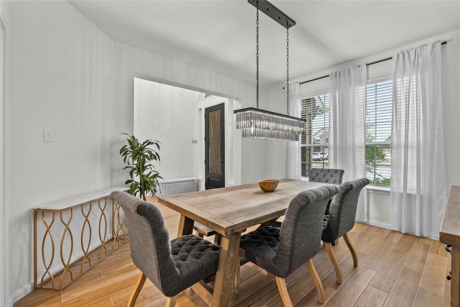 Furnished interior view inside a new home in The Commons at Sedona, League City (Image 39).
