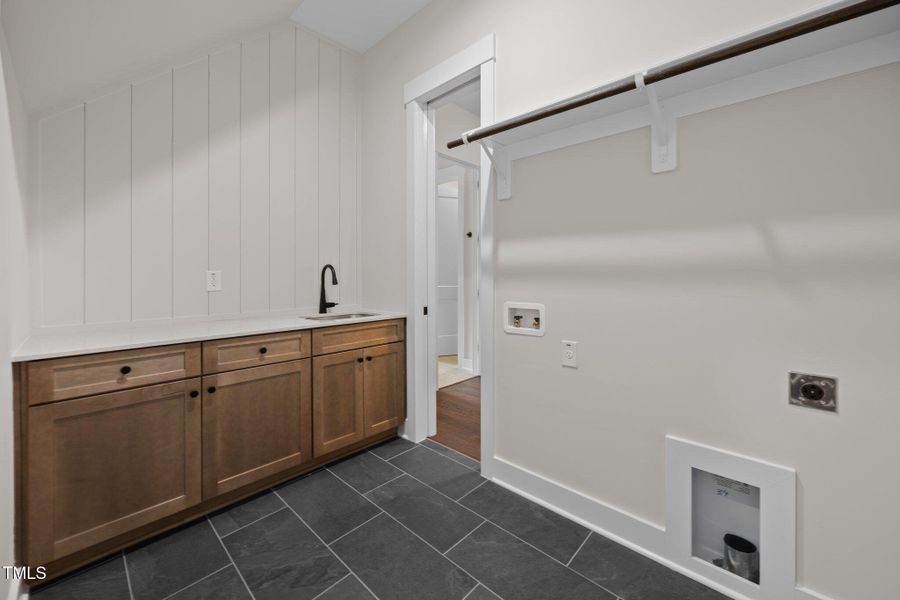 33-web-or-mls-IMG_0310 33-web-or-mls-IMG_0310