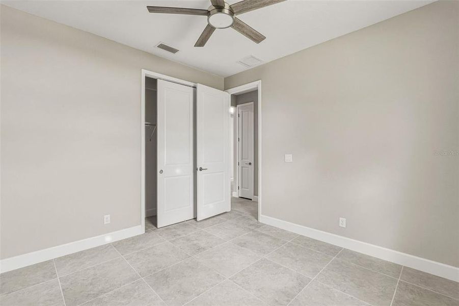 Spacious, unfurnished interior of a new home in , Rotonda West (Image 27).