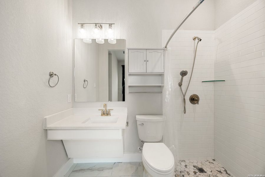 Furnished interior view inside a new home in Ventana, Bulverde (Image 19).