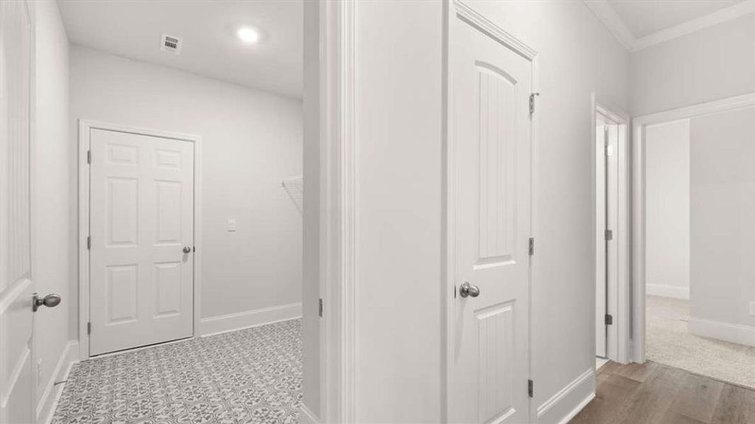 Spacious, unfurnished interior of a new home in Holland Estates, Powder Springs (Image 16). Spacious, unfurnished interior of a new home in Holland Estates, Powder Springs (Image 16).