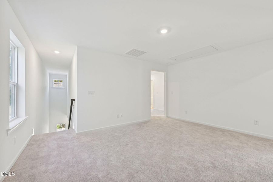 21-web-or-mls-509 Soar Ln - 021