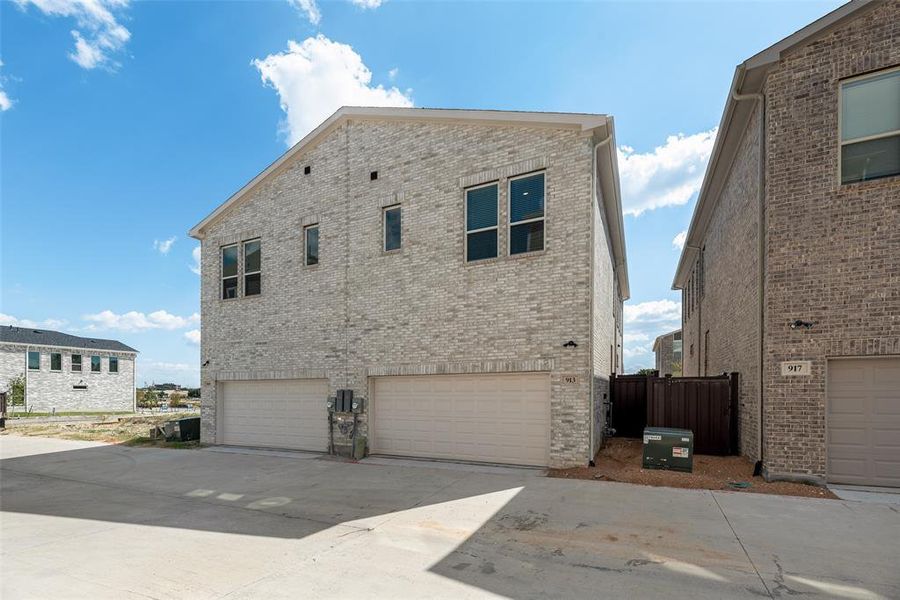 Image 28 of a home in Collin Creek.