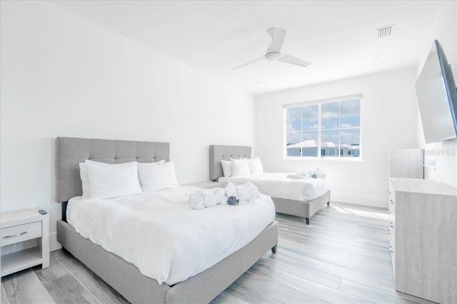 Furnished interior view inside a new home in , Marathon (Image 50). Furnished interior view inside a new home in , Marathon (Image 50).