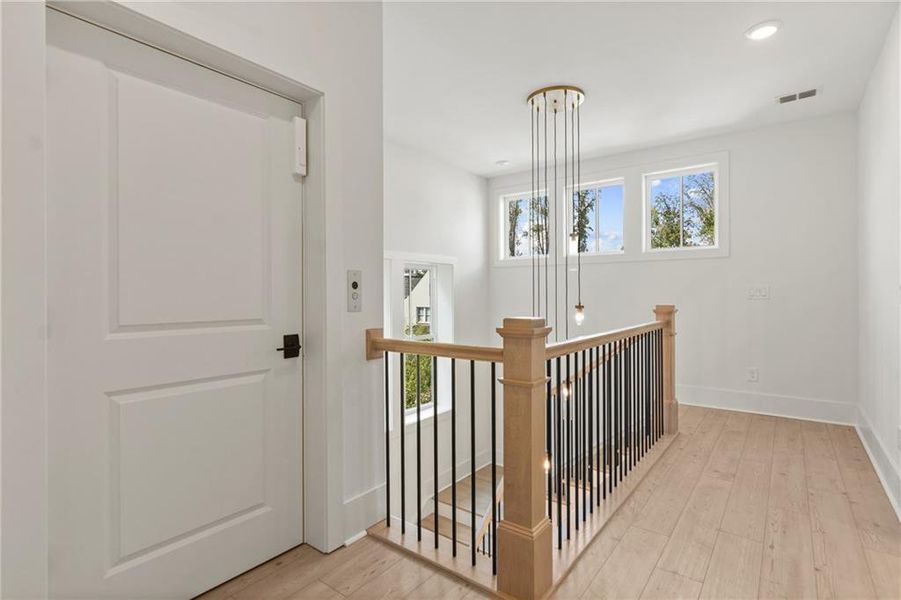 Image 40 of a home in Park Walke.