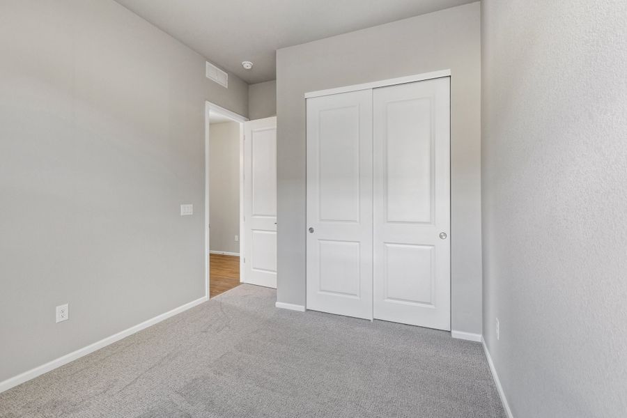 Spacious, unfurnished interior of a new home in The Manors Collection at Golden Overlook, Golden (Image 20).