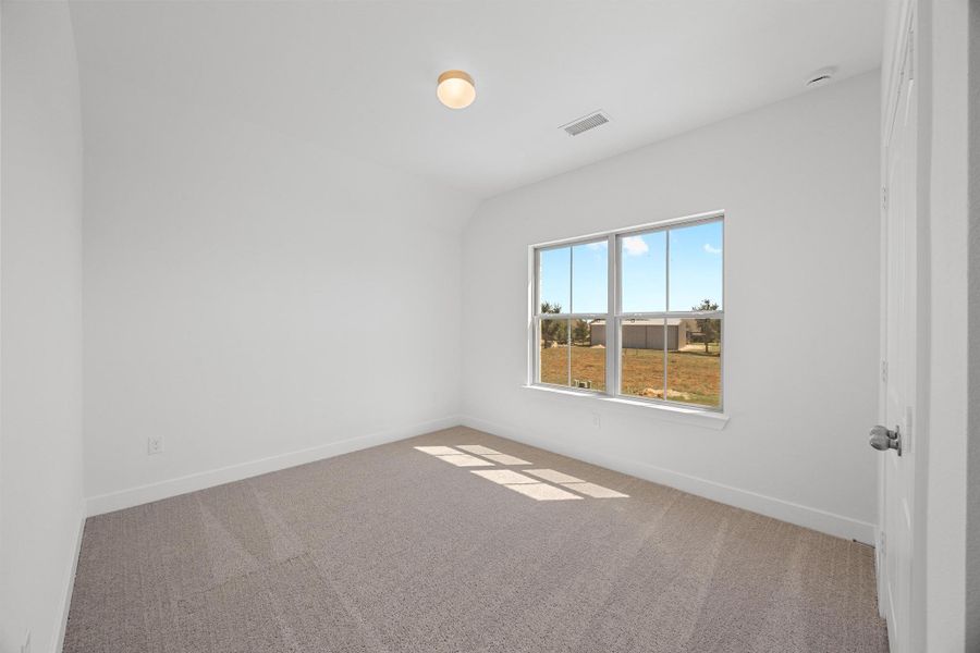Spacious, unfurnished interior of a new home in Parmer Ranch - 40', Georgetown (Image 21).