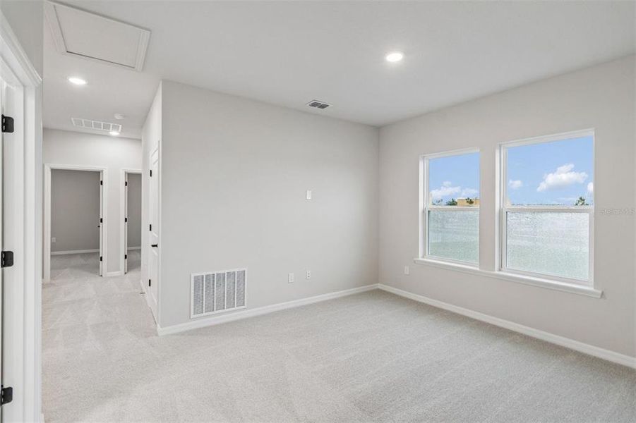 Spacious, unfurnished interior of a new home in Weslyn Park in Sunbridge 34', St. Cloud (Image 15). Spacious, unfurnished interior of a new home in Weslyn Park in Sunbridge 34', St. Cloud (Image 15).