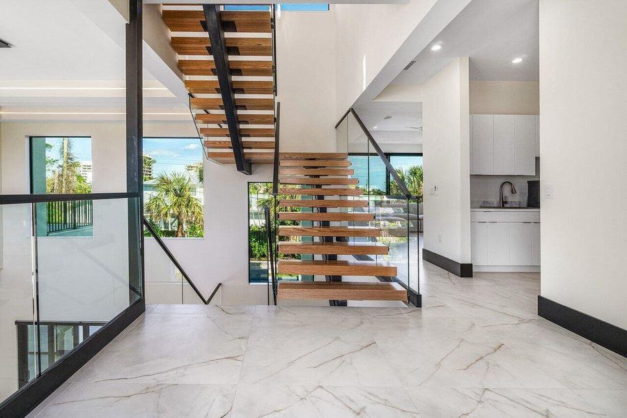 Furnished interior view inside a new home in , Juno Beach (Image 16).