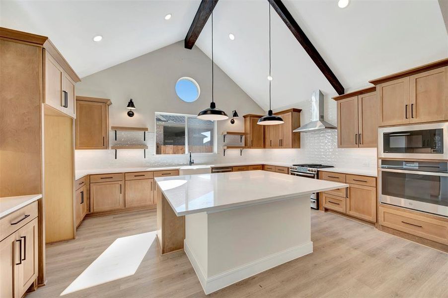 Furnished interior view inside a new home in Elevon, Lavon (Image 14).