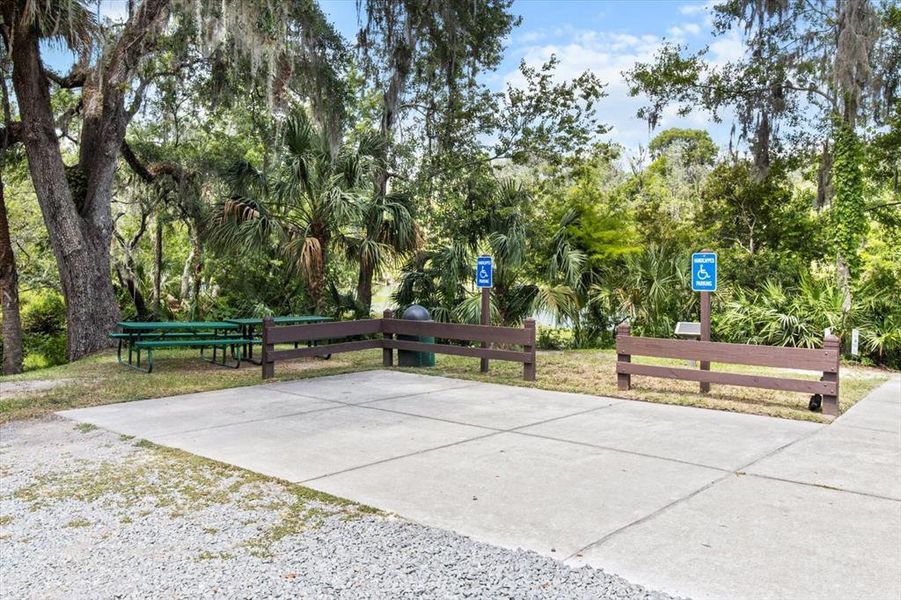 Community amenities in , Dunnellon (Image 29).