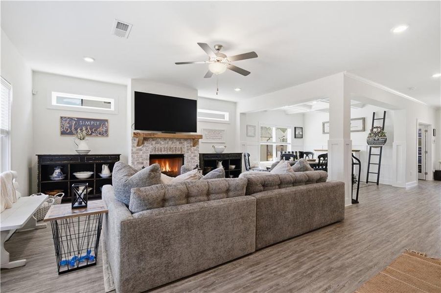Furnished interior view inside a new home in , Dallas (Image 19).