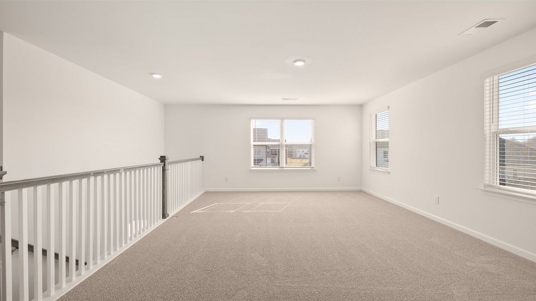 Representative unfurnished interior of a home built from the Edison by D.R. Horton in Westland, Bogart (Image 31).