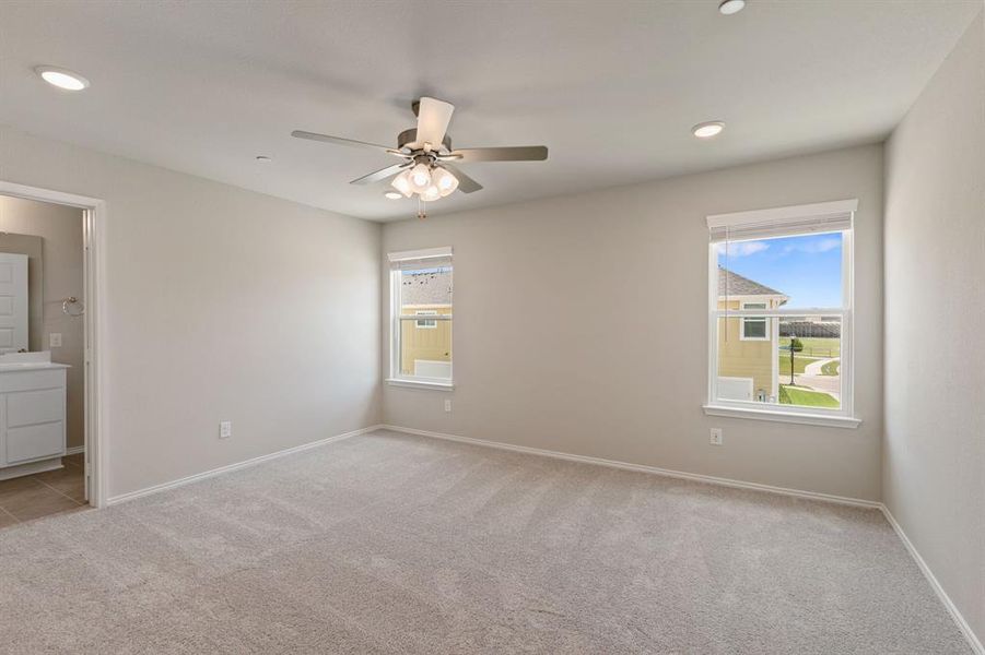 Spacious, unfurnished interior of a new home in Heartland Townhomes, Heartland (Image 24).
