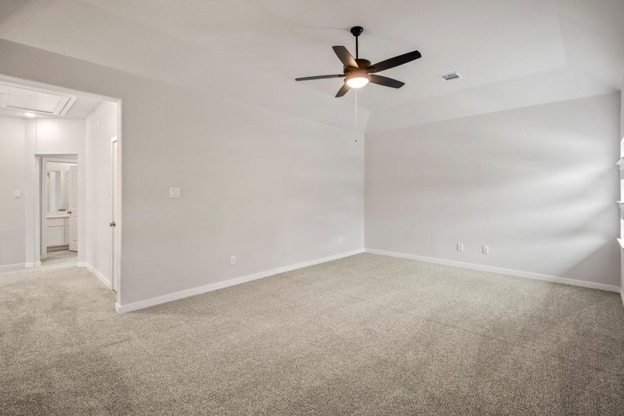 Spacious, unfurnished interior of a new home in ARTAVIA 55' Lots, Conroe (Image 41).