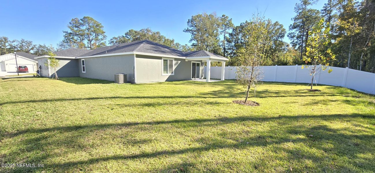Exterior details and patio area of a home in Azalea Creek, Jacksonville (Image 2). Exterior details and patio area of a home in Azalea Creek, Jacksonville (Image 2).