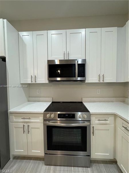 Furnished interior view inside a new home in , Lehigh Acres (Image 7).