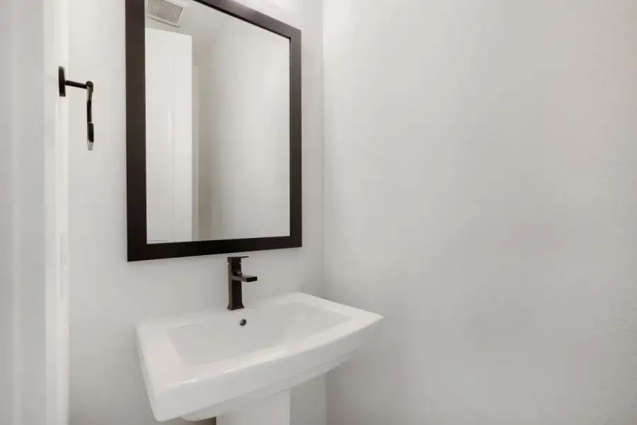 1451 Windy - Powder Bathroom 1451 Windy - Powder Bathroom