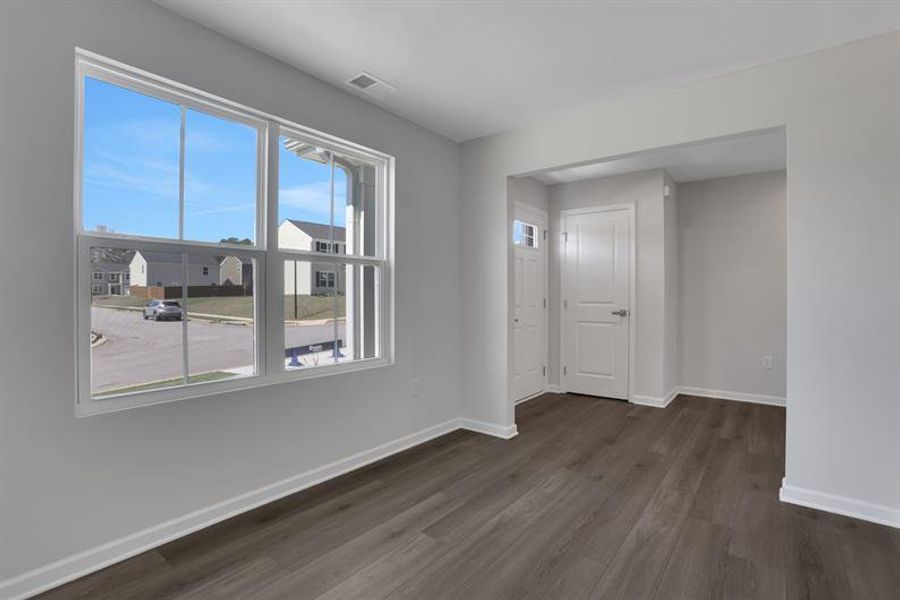 Spacious, unfurnished interior of a new home in Summertree, Stone Mountain (Image 17).