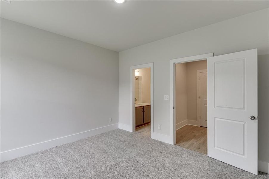 Spacious, unfurnished interior of a new home in , Buford (Image 37). Spacious, unfurnished interior of a new home in , Buford (Image 37).