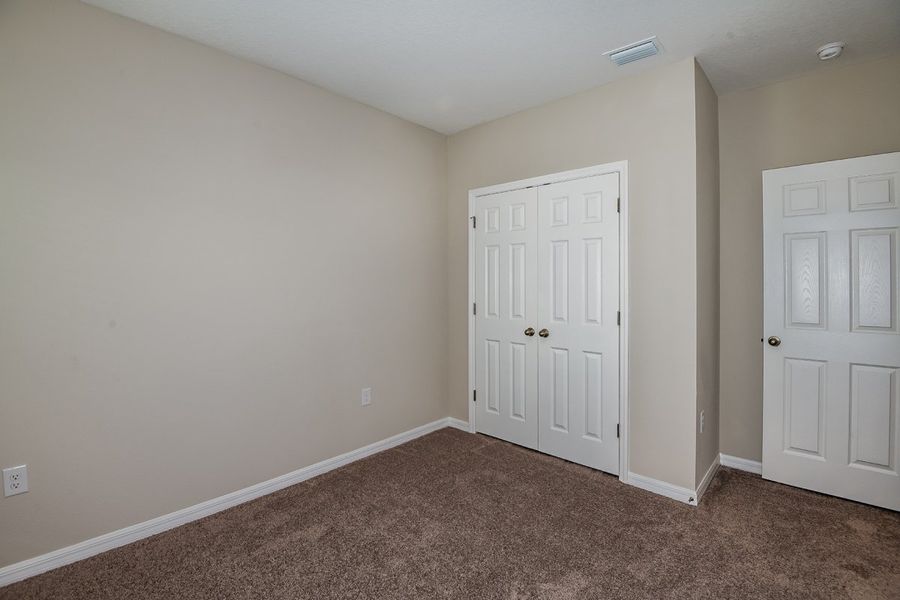 Spacious, unfurnished interior of a new home in Crosswinds, Haines City (Image 16).