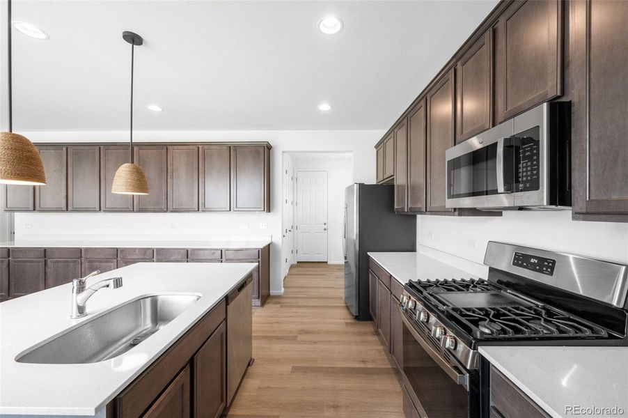 Furnished interior view inside a new home in Thompson River Ranch, Johnstown (Image 28).