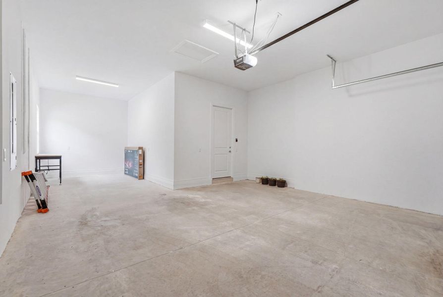 40-web-or-mls-10550_Northbrook_Cir_027