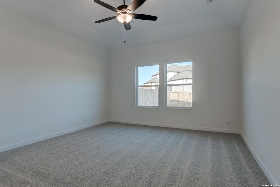 Spacious, unfurnished interior of a new home in Arcadia Ridge, San Antonio (Image 13).