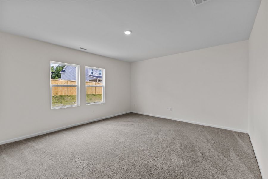 Representative unfurnished interior of a home built from the Radiance by Starlight Homes in Castlewood South, Taylor (Image 13).