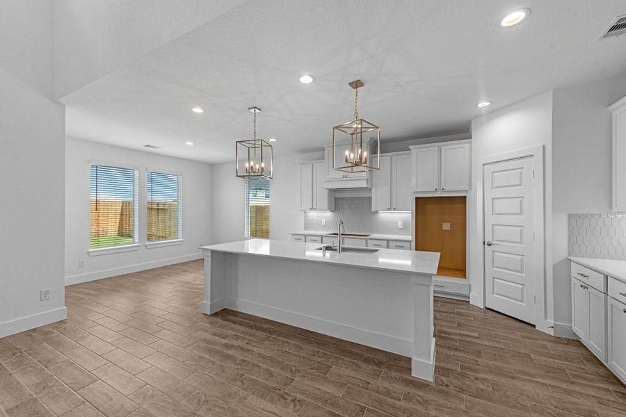 Furnished interior view inside a new home in Beacon Hill, Waller (Image 14).
