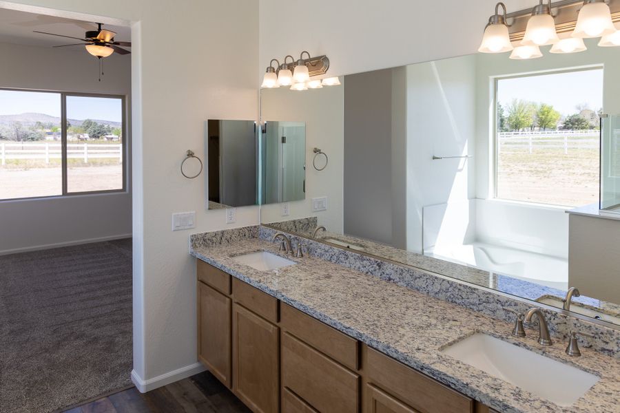 Furnished interior view inside a new home in Heritage Pointe, Chino Valley (Image 13).