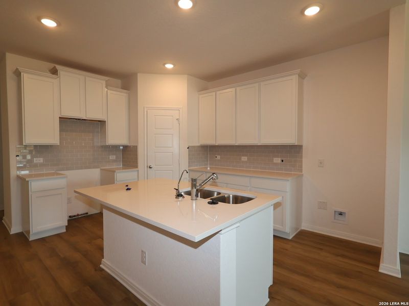 Furnished interior view inside a new home in Agave, San Antonio (Image 7).