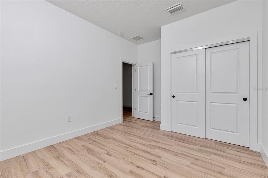 Spacious, unfurnished interior of a new home in , Umatilla (Image 15). Spacious, unfurnished interior of a new home in , Umatilla (Image 15).